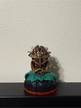 Skylanders Trap Team Tiki Speaky Magic Item Figure 2014 Activision